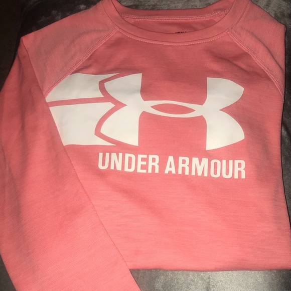 Under Armour Other - UNDER ARMOUR Girls Youth Size Small Long Sleeve
